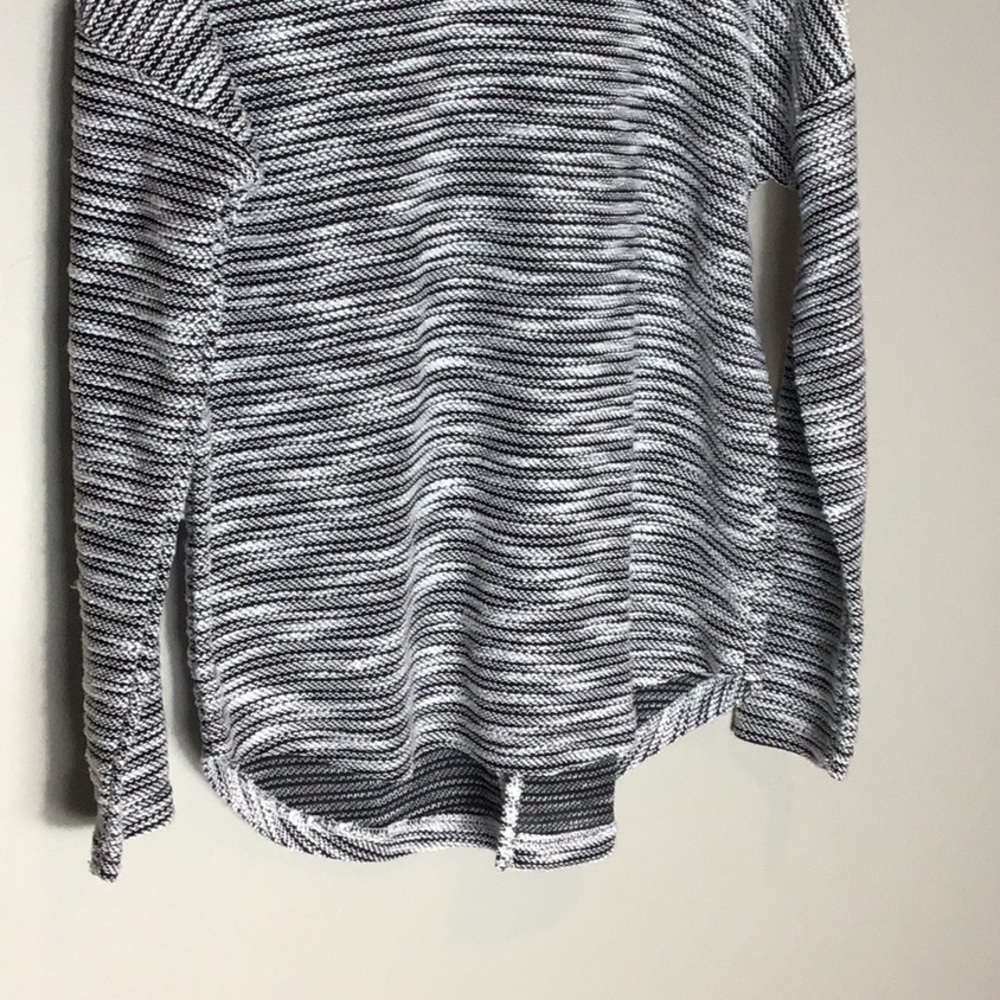 Doe and Rae > Striped Sweater Small - Picture 2 of 9